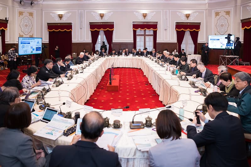 氣候變遷委員會公布2032、2035減碳目標！六大部門如何達標？